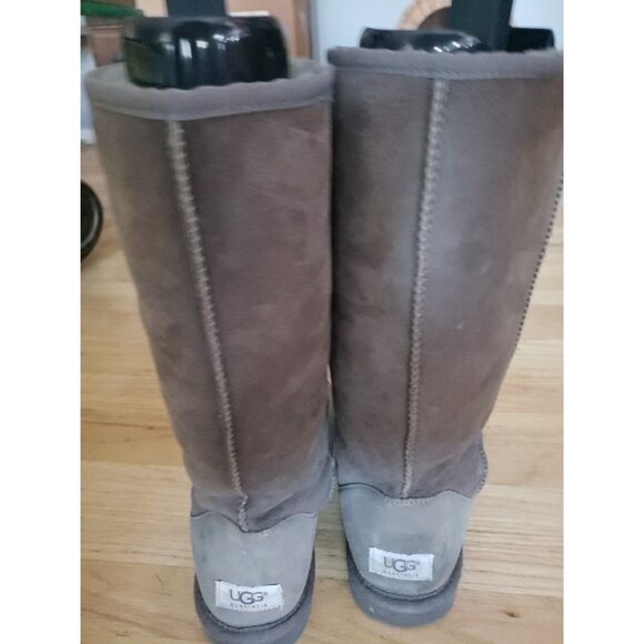 UGG Australia Boots Womens 9 Gray Classic Tall II Shearling Winter 5815 - Picture 6 of 9